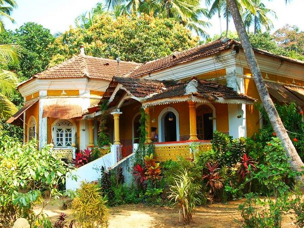 luxury villa in Goa